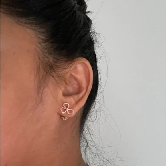 Tiffany & Co 18K rose gold and diamond paper flower earrings - Picture 14 of 15